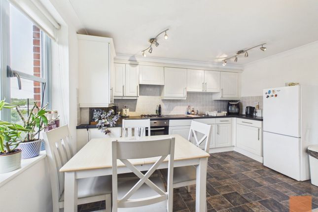Brunel Court, Truro photo 2
