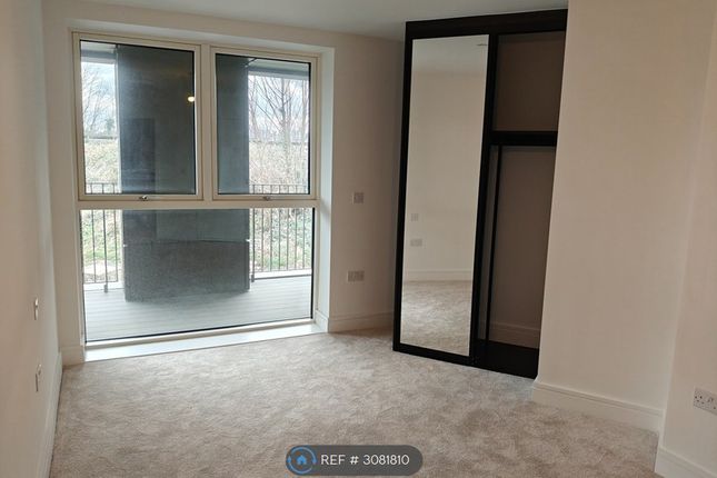 Axion House Silver Road, London photo 5