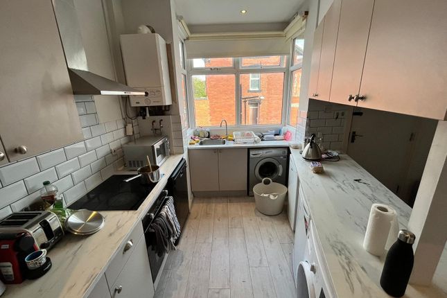 Beechwood Place, Leeds photo 5