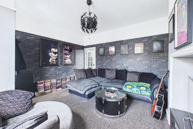 105, Clipsley Lane, St Helens photo 4