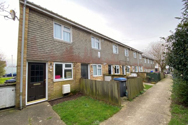 Thumbnail Flat to rent in Owen Square, Deal