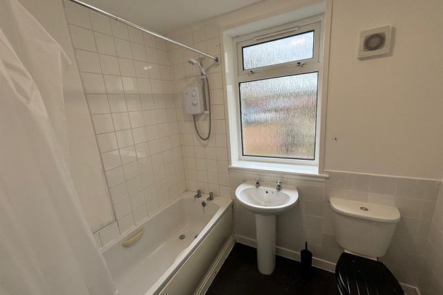 |., 44, Coronation Street, Carstairs Junction Lanark photo 4