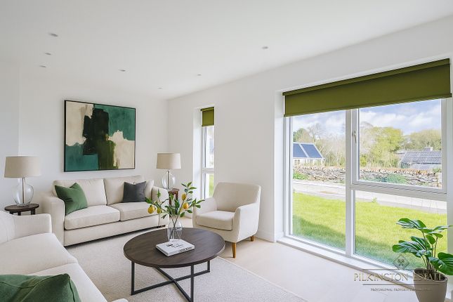 12 Monks Way, Holbeton, Devon photo 3
