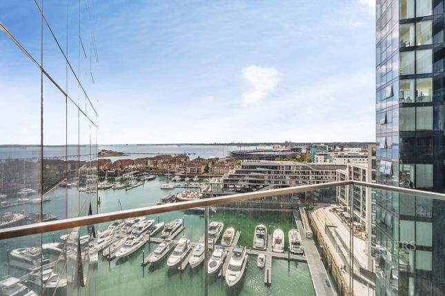 181 The Hawkins Tower, Admirals Qua, Ocean Way, Hampshire photo 2
