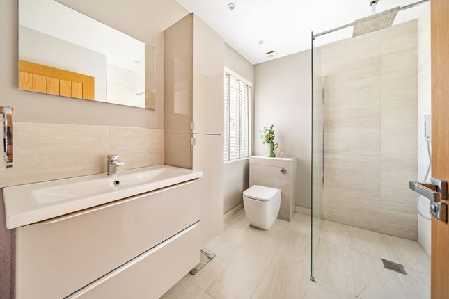 89 Shepherds Lane, Beaconsfield photo 4