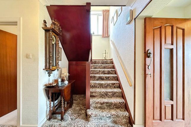 14, Rhyd YR Helyg, Swansea photo 3