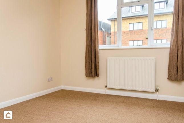 5a, Hawthorne Place, Epsom photo 4