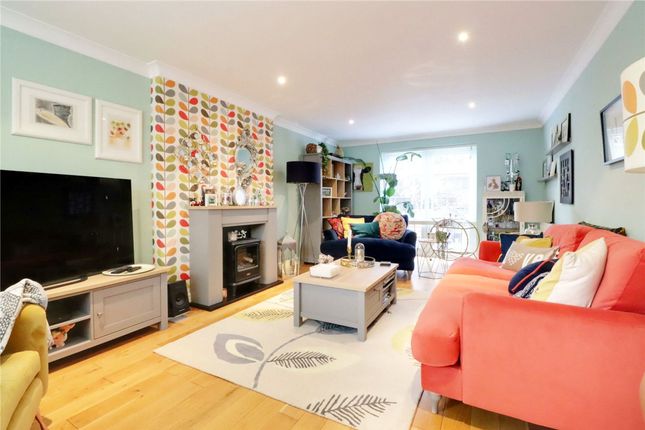 9 Farriers Fold, Doncaster photo 3