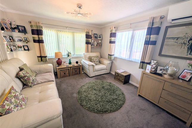 20, The Saltings, Staffordshire photo 2