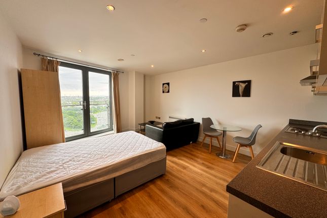 Studio studio on 601, Echo Central Two, Leeds, £60,000