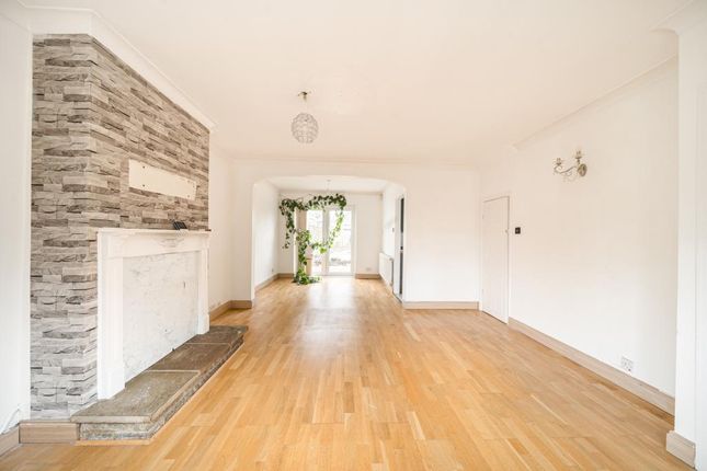 End terrace house to rent in Staines-Upon-Thames, Surrey