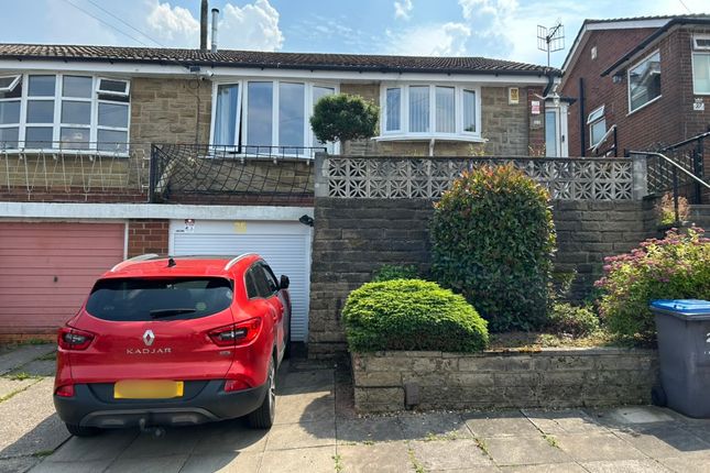 2-bed house on 25, Frensham Grove, Great Horton,, Bradford, £185,000