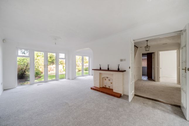 Westville, 4, Park Green, Great Bookham photo 4