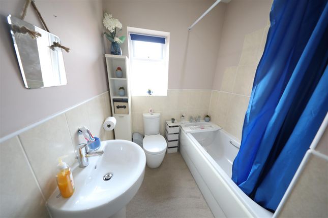 Detached house for sale in Richmond Lane, Kingswood, Hull