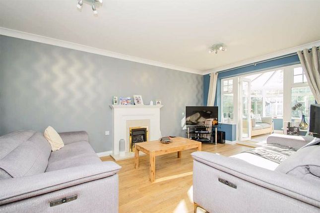 6, Freer Drive, Burntwood photo 3