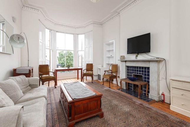 3 (1F1), Brandon Terrace, Edinburgh photo 3