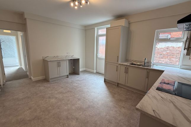 92a Marine Road, Prestatyn photo 5