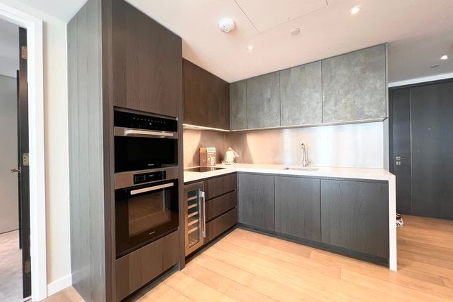 Apartment A902, London photo 3