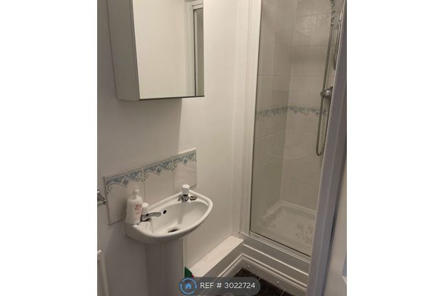 Arklay Close, Uxbridge, Uxbridge photo 5