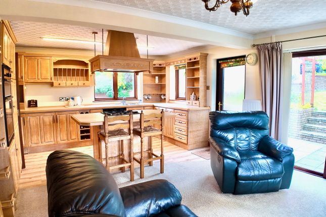 5, Aspen Avenue, Blackwood photo 4