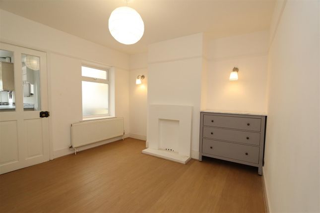 Ongar Road, Brentwood photo 4