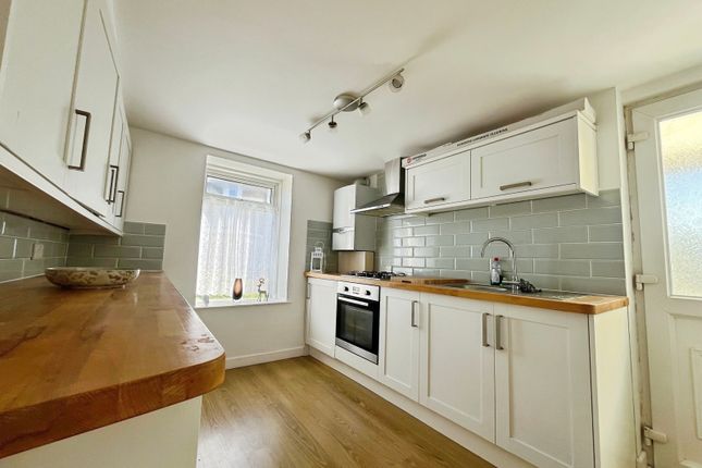 42A,, Victoria Street, Isle of Wight photo 4