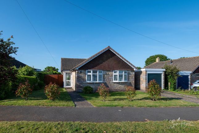 13, Beechcroft Drive, Wootton Bridge photo 4