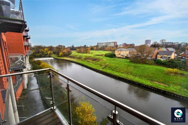 2-bed flat on Apartment 2-15, 11 Adelphi Street, Salford, £125,000