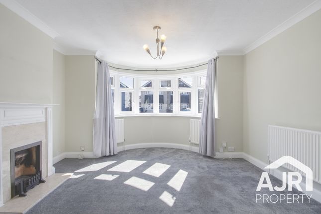 89, Brixham Road, Welling photo 3