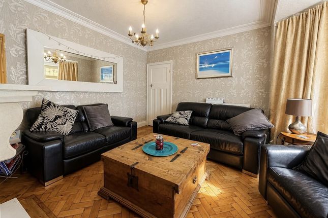2, Friars Crescent, Newport photo 3