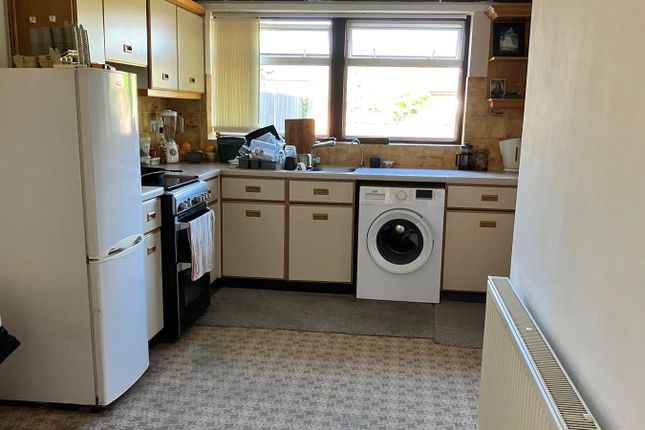 32, Pound Lane, Cambridgeshire photo 3