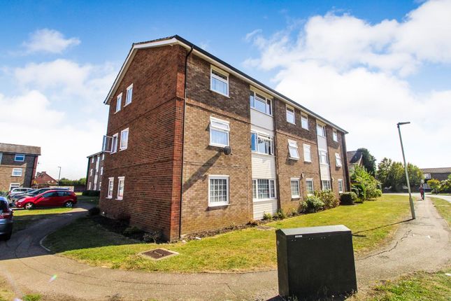 Thumbnail Flat to rent in Ramsey Close, Kempston, Bedford