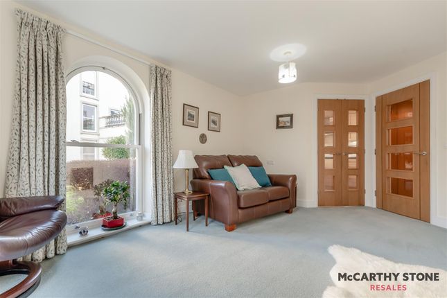 Flat for sale in Cartwright Court, 2 Victoria Road, Malvern