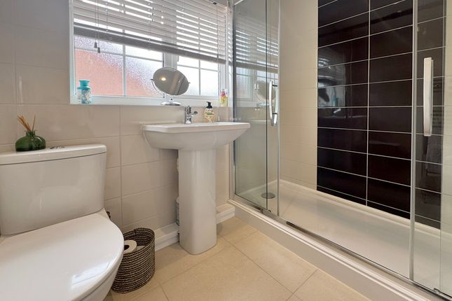 9Cp Bathroom