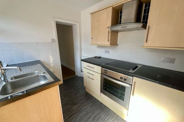 74, Drummond Avenue, Blackpool, Lancashire photo 4