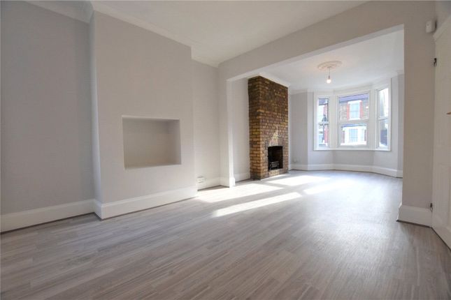 103, Crowther Road, London photo 4