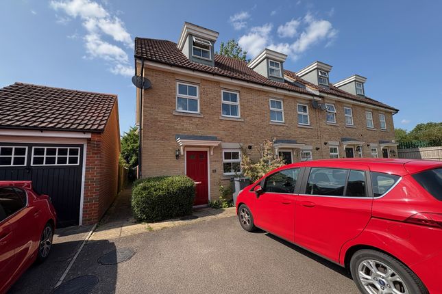 Thumbnail Property to rent in Fresson Road, Stevenage