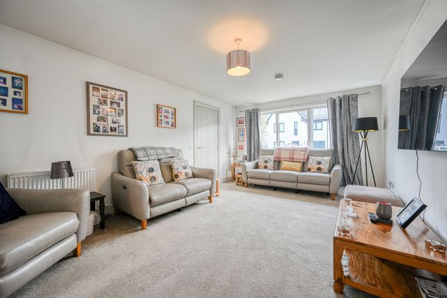 47 Darochville Place, Inverness photo 3