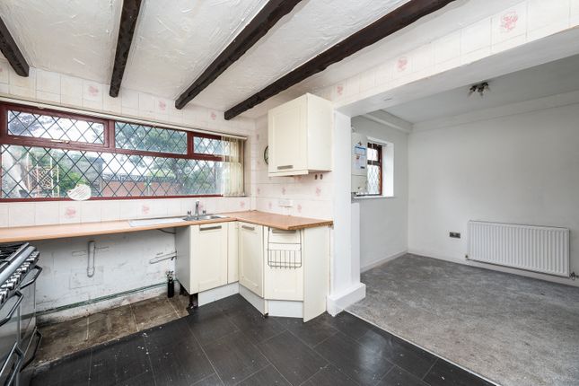 17, Ronaldsway, Wirral photo 2