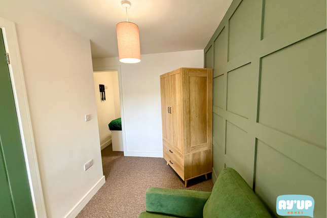 Room 3, 16a West Street, Doncaster photo 2
