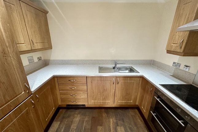 10, Stokes Mews, Newent photo 2
