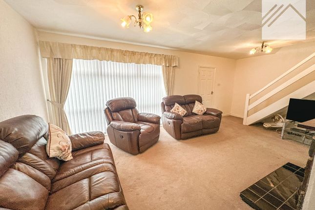 54a Urmond Road, Canvey Island photo 2