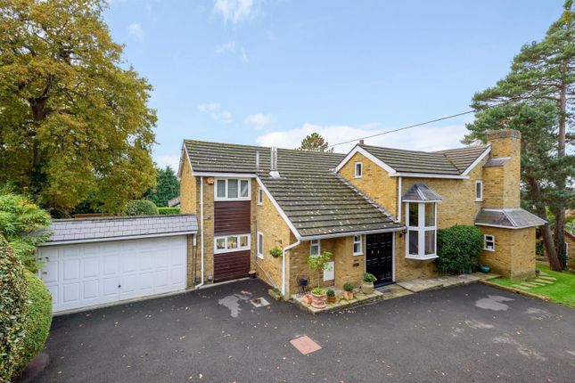 Thumbnail Detached house for sale in Trystings Close, Claygate
