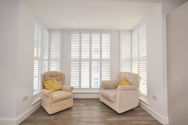 Flat 4, 25, Crown Street West, Dorchester photo 4