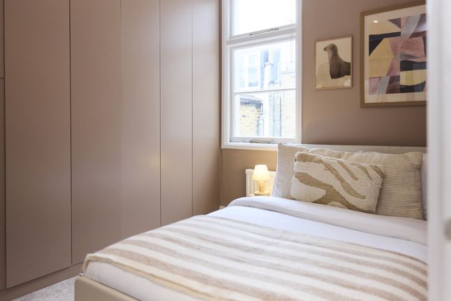 101, Sherbrooke Road, London photo 4