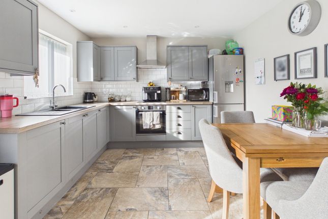 5a, Glebe Close, Thetford photo 2