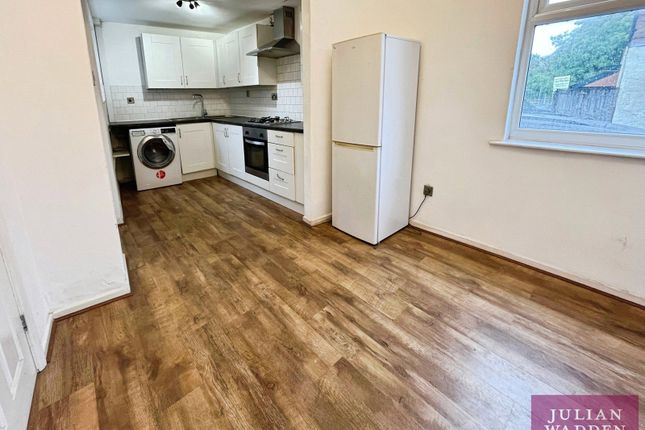 33, Albert Hill Street, Manchester photo 4