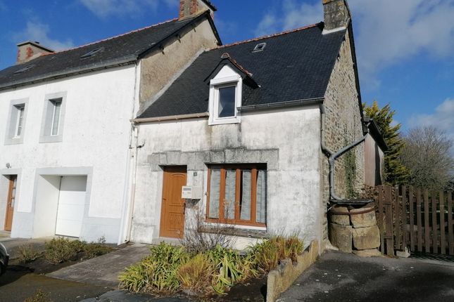 End terrace house for sale in 22340 Locarn, Côtes-D'armor, Brittany, France