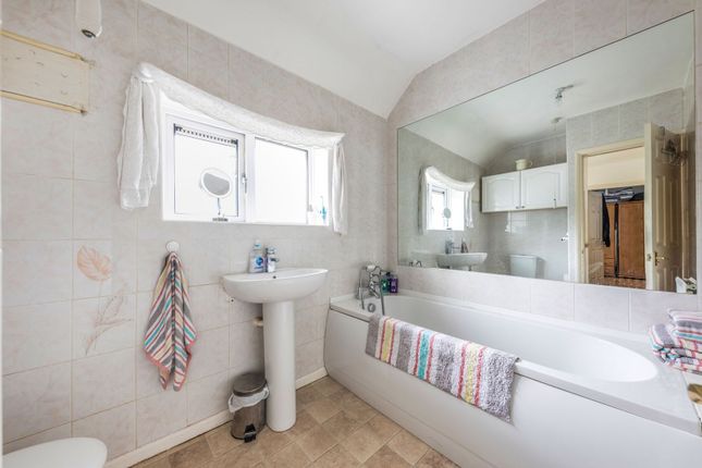 Semi-detached house for sale in Hyde Mead, Nazeing