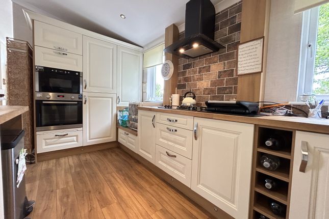 37, Finchale Abbey Village, Durham photo 3